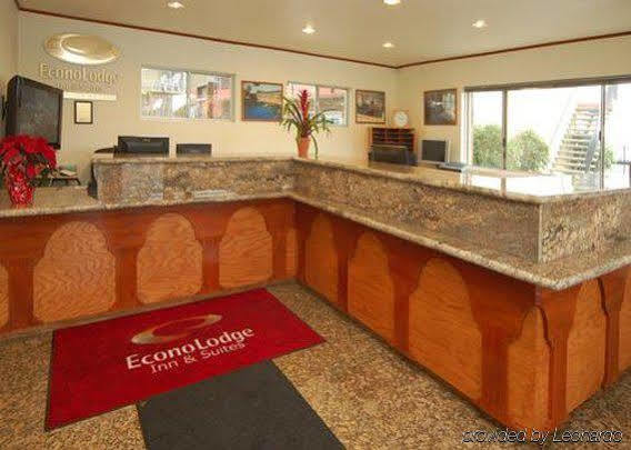 Econo Lodge Inn & Suites Oakland Airport מראה חיצוני תמונה